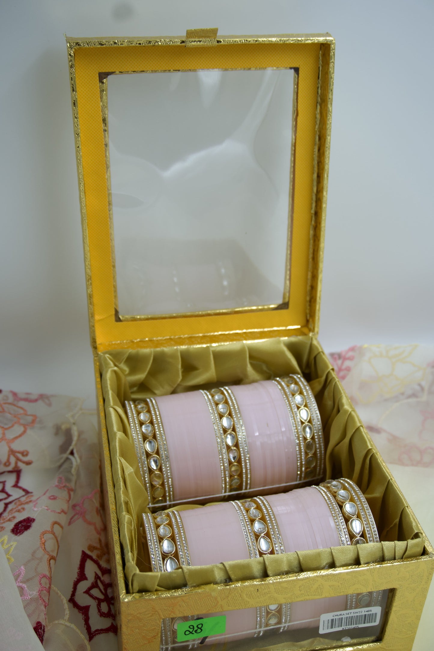 Gulabi Swarn Bridal Chura