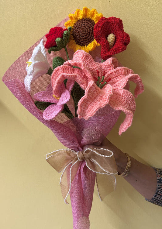 Crochet Flower Bouquet – Sunflower, Lily & Rose in Yarn Bloom
