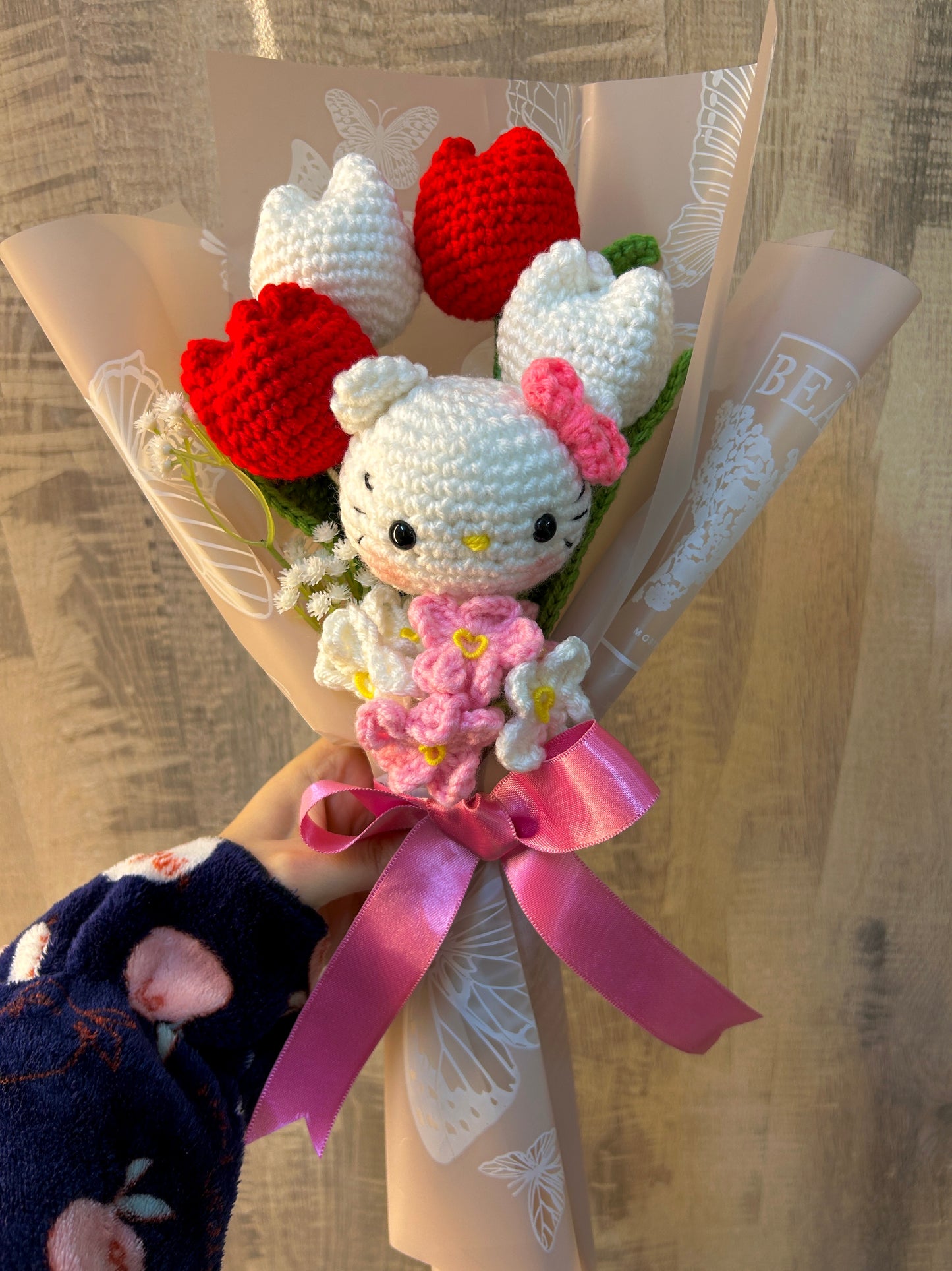 Hello Kitty Crochet Bouquet – Handmade Tulips & Cuteness in One!